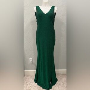 Fashion Nova Reese Maxi Dress– Emerald Green Glitter Formal Gown | Size 2X | NWT